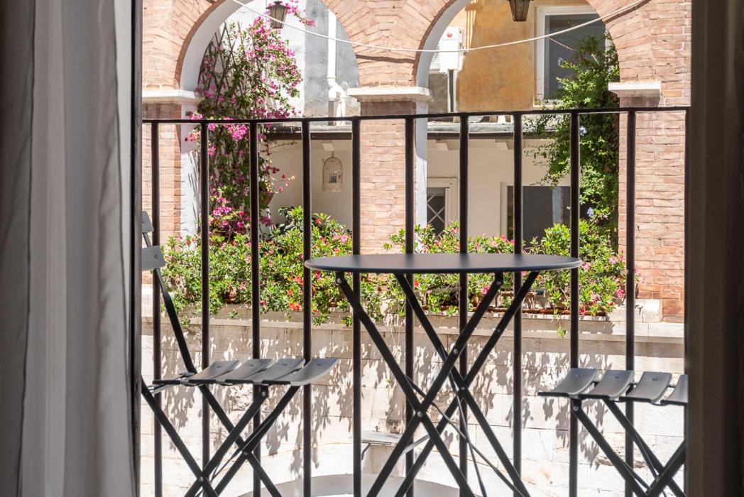 Dimora Bormioli Apartman Bari Kültér fotó